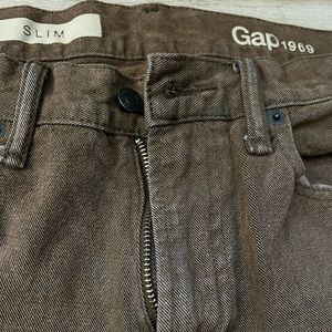 GAP slim brown jeans size 32x32